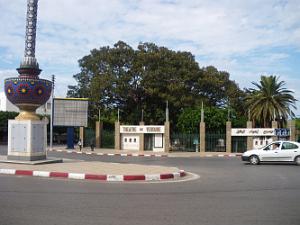ORAN - RUE ELMOUNGAR -  HAUTEUR RAMPE CAPITAINE VALES THEATRE DE VERDURE